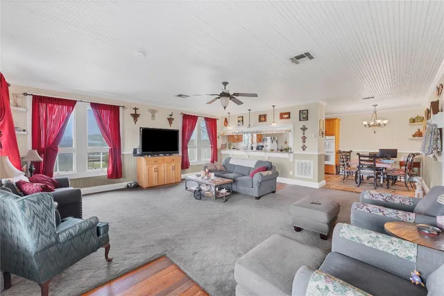 $515,000 | 471 County Road 471 Road, Thrall, TX 76578