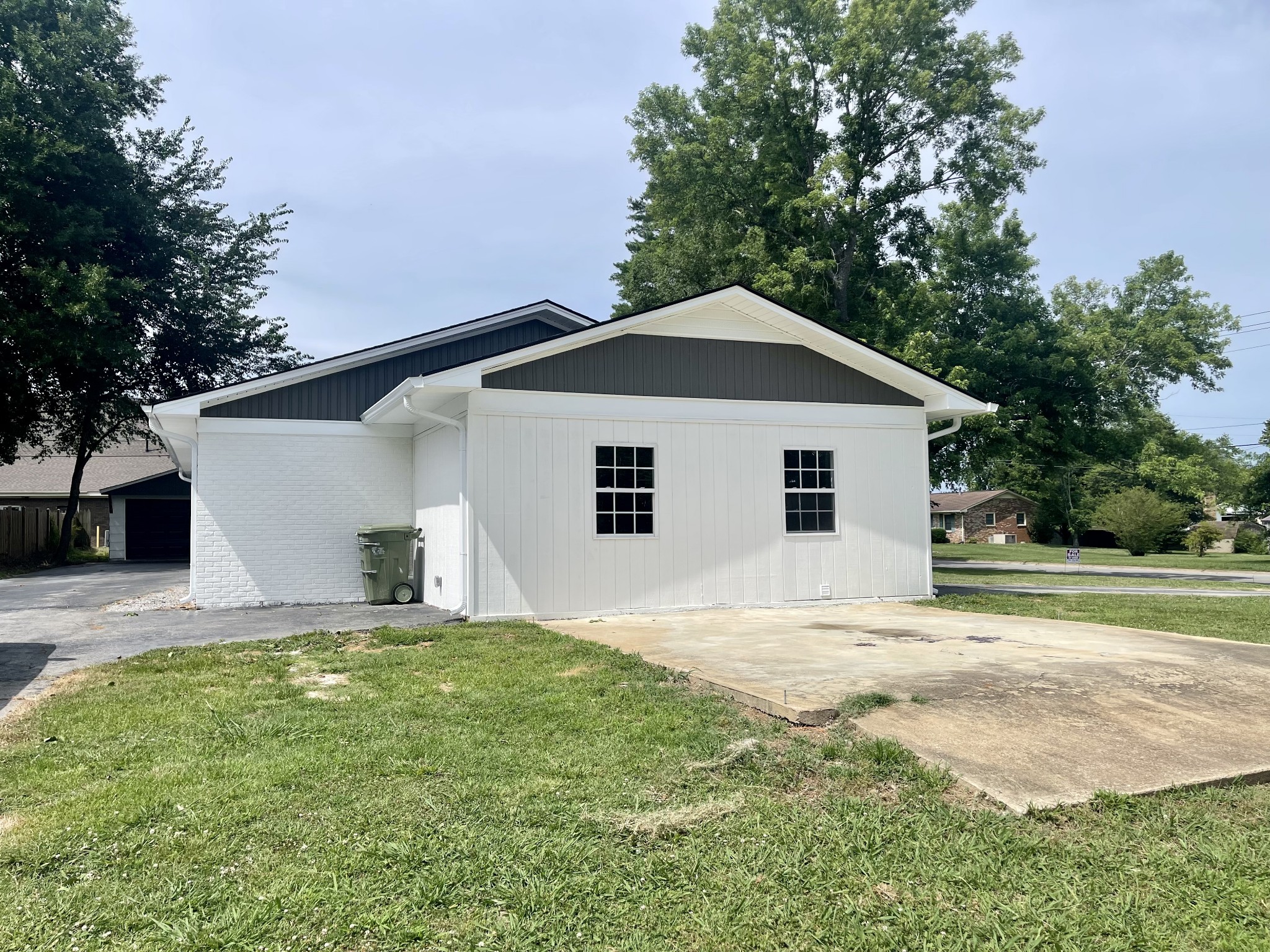 1101 Springer Road Lawrenceburg, TN 38464 - Photo 5 of 35 Gallery Image 5