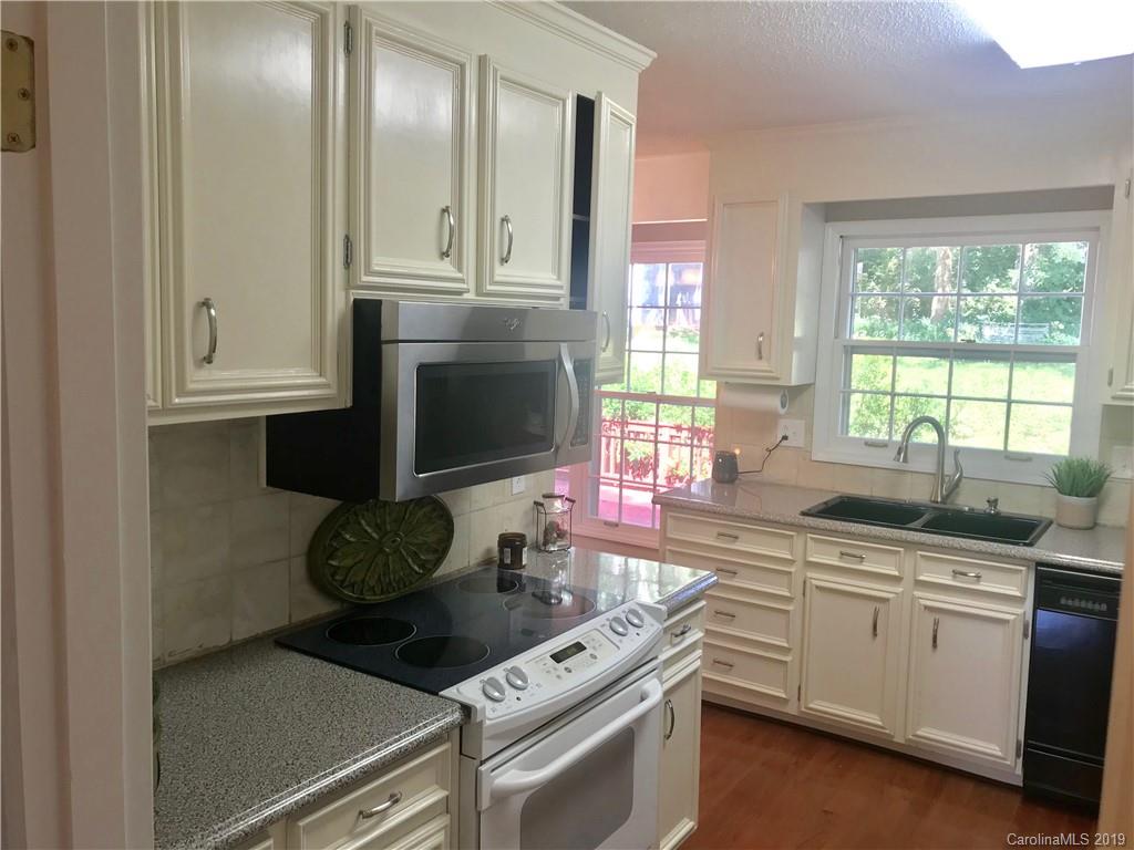 6647 Plott Road Charlotte, NC 28215 - Photo 5 of 28 Gallery Image 5