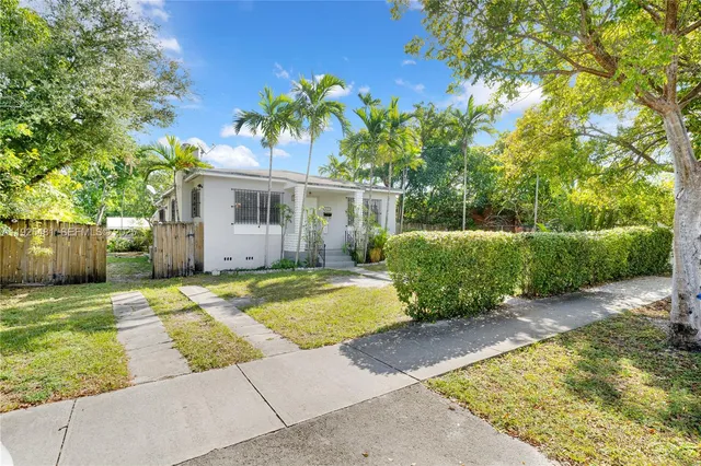 $549,000 | 411 Northwest 53rd Avenue, Miami, FL 33126