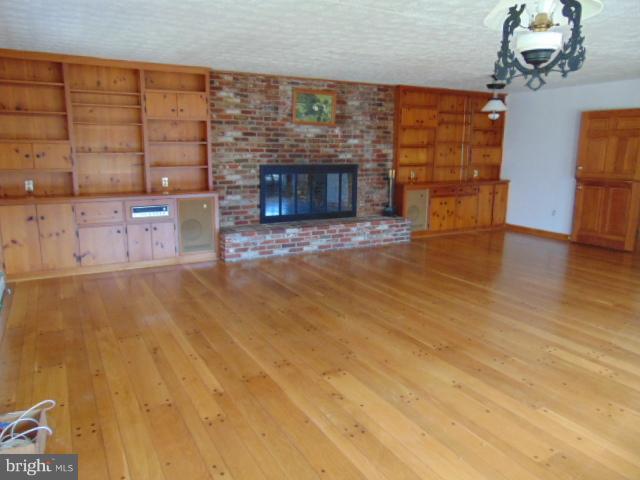22000 Clarksburg Road Boyds, MD 20841 - Photo 12 of 25 Family room