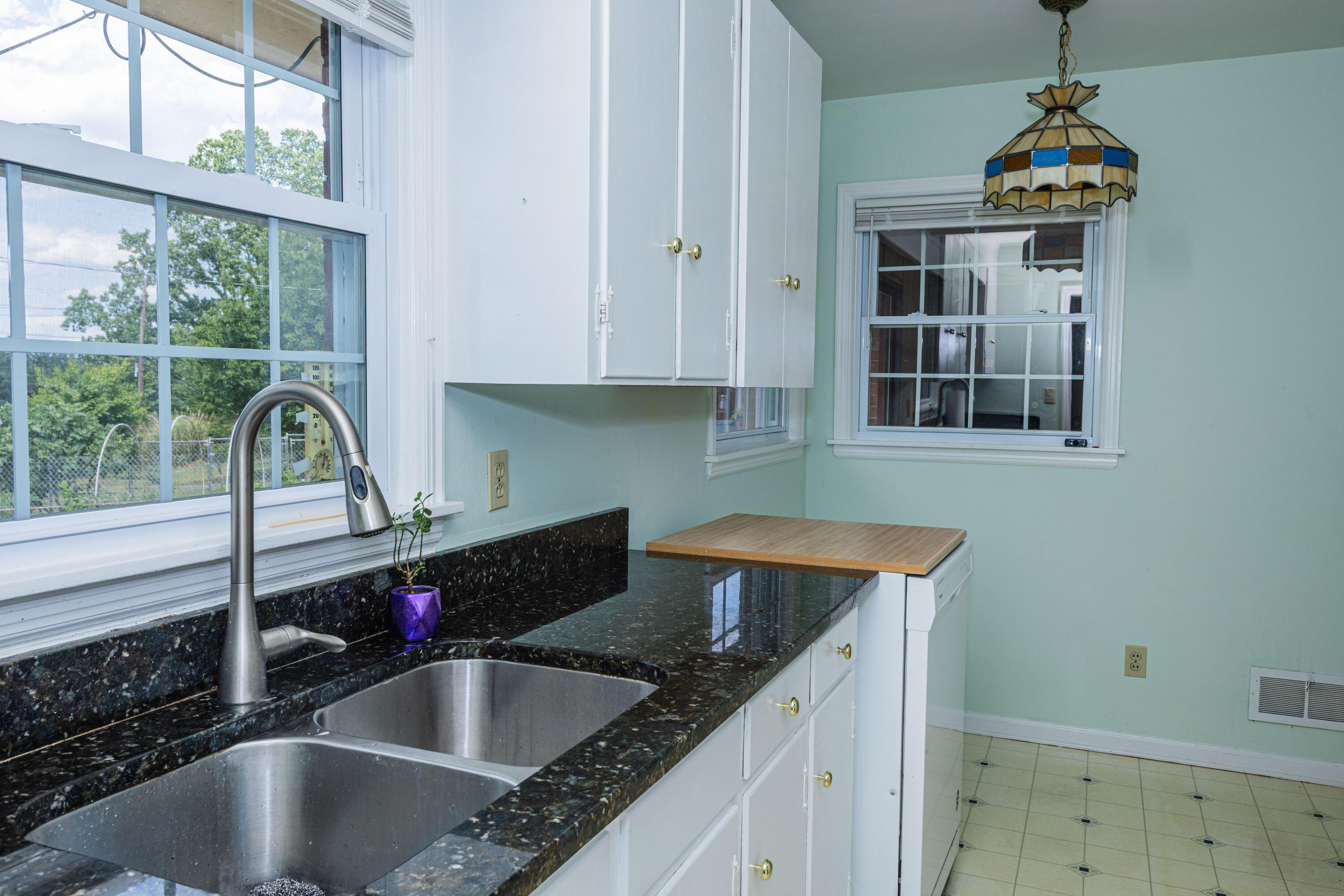 5563 Green Meadow Road Roanoke, VA 24018 - Photo 10 of 28 5563 Green Meadow Rd.-9