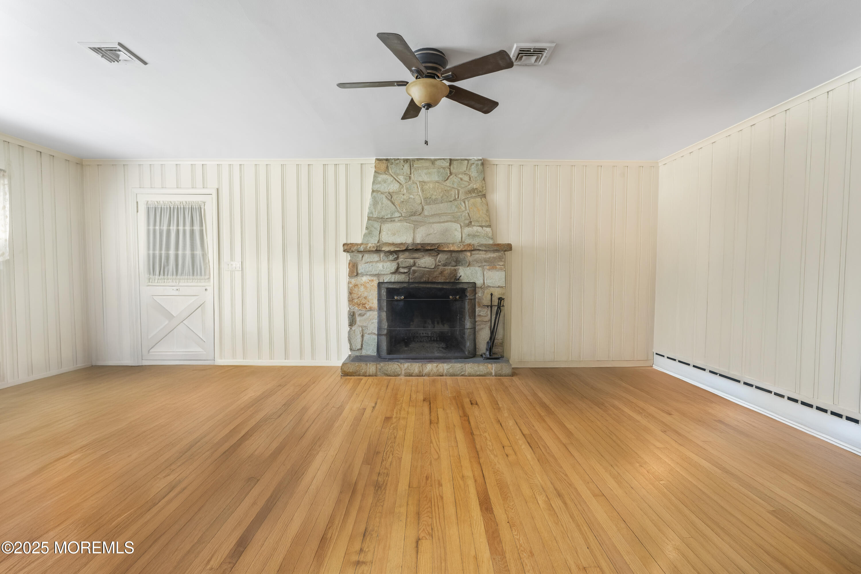 96 Gordons Corner Road Manalapan, NJ 07726 - Photo 7 of 20 _HOM0135