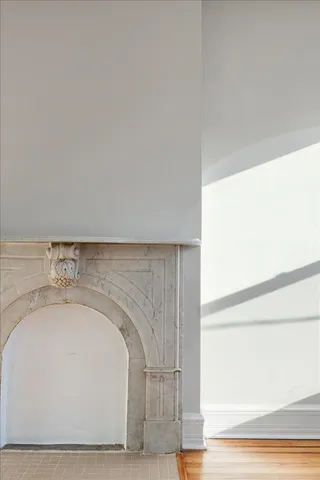 a close up view of washer and dryer