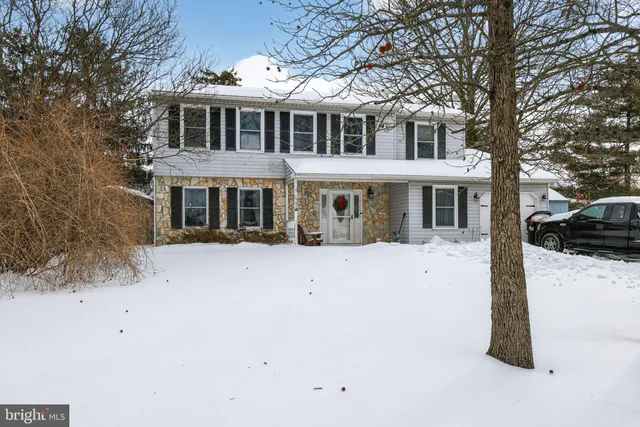 $649,900 | 1997 Sunrise Way, Jamison, PA 18929