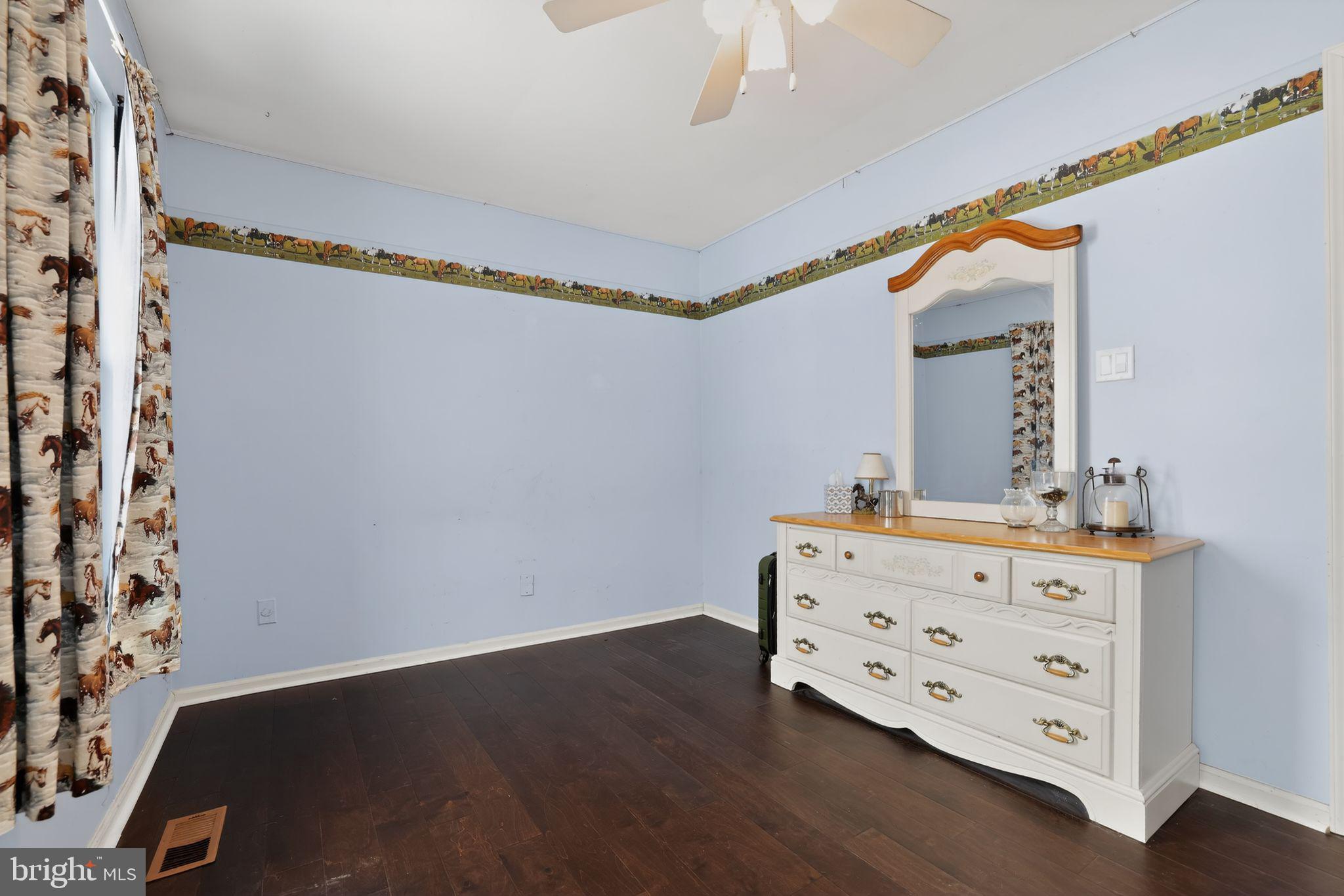 1997 Sunrise Way Jamison, PA 18929 - Photo 13 of 38 a room with a dresser