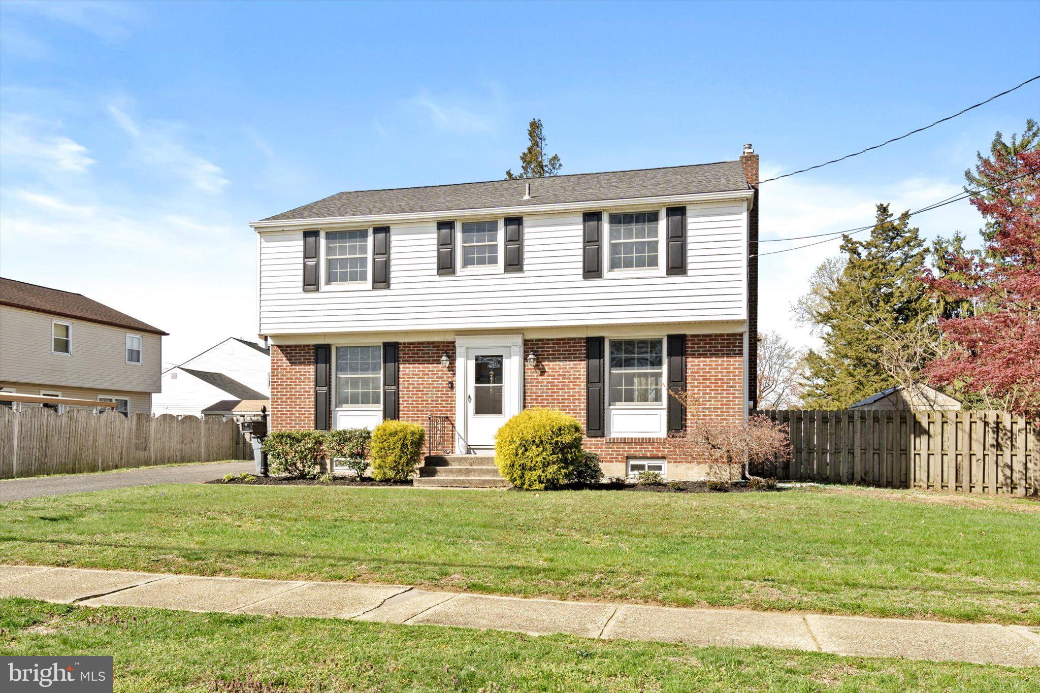 745 Woodlane Road Beverly, NJ 08010 - Photo 1 of 28 Welcome to 745 Woodlane Road!