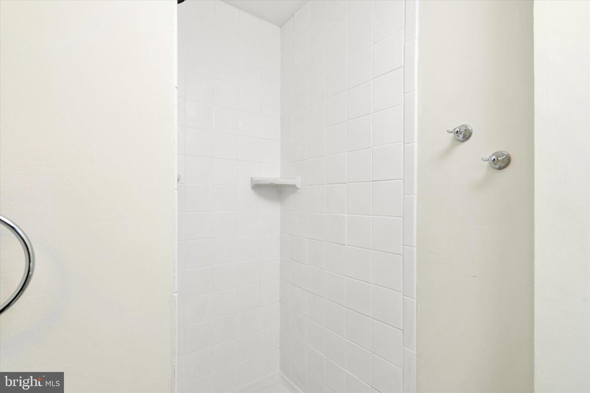 745 Woodlane Road Beverly, NJ 08010 - Photo 17 of 28 En-suite Master Bathroom