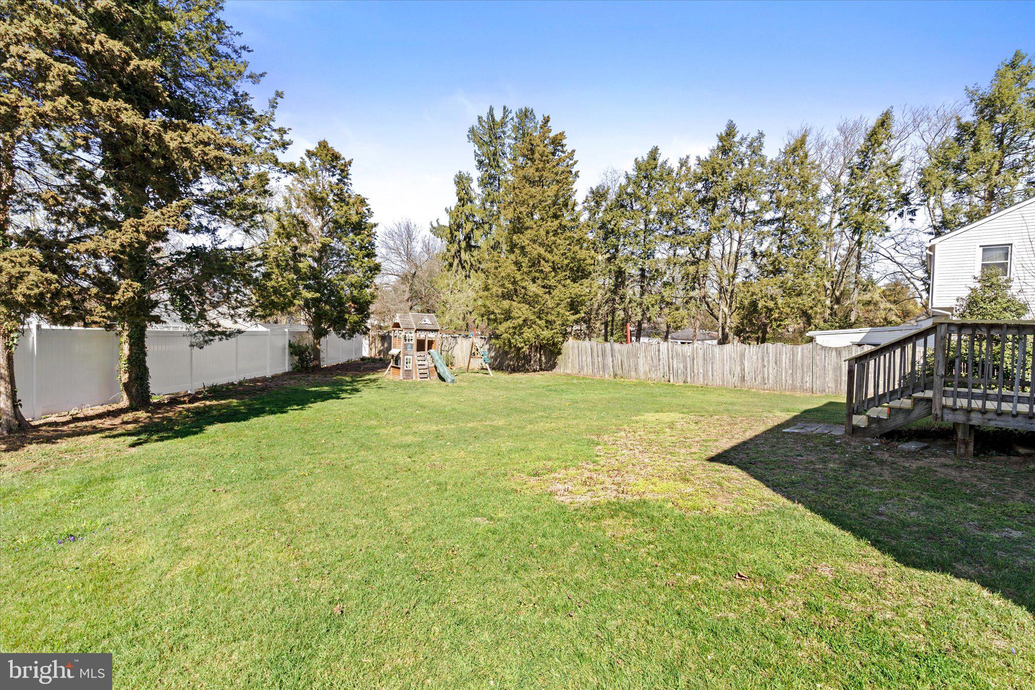 745 Woodlane Road Beverly, NJ 08010 - Photo 28 of 28 Gallery Image 28