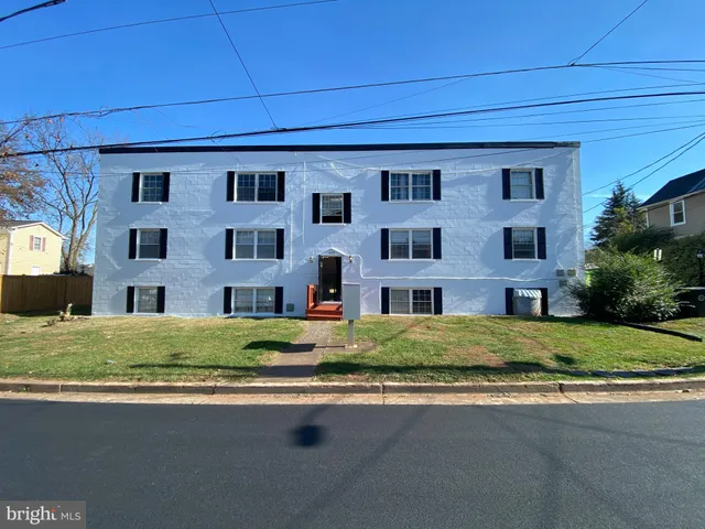 $1,295 | 423 Hill Street, Unit 6, Culpeper, VA 22701