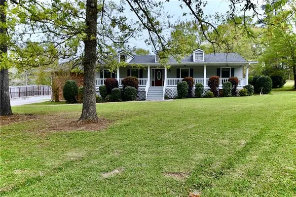 $349,999 | 106 Woodcreek Loop, Pineville, LA 71360