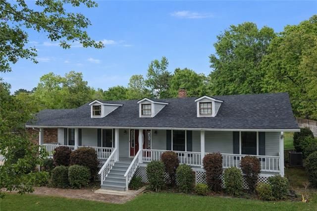 $349,999 | 106 Woodcreek Loop, Pineville, LA 71360