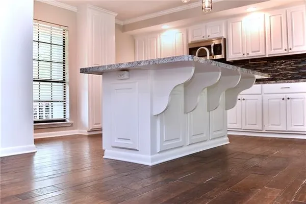 $349,999 | 106 Woodcreek Loop, Pineville, LA 71360