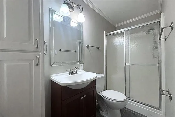 $349,999 | 106 Woodcreek Loop, Pineville, LA 71360