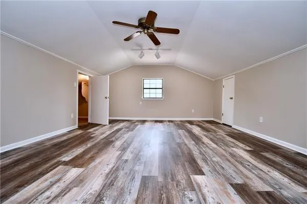 $349,999 | 106 Woodcreek Loop, Pineville, LA 71360