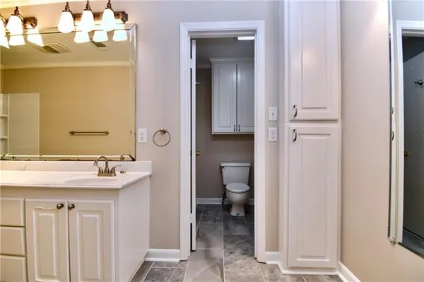 $349,999 | 106 Woodcreek Loop, Pineville, LA 71360