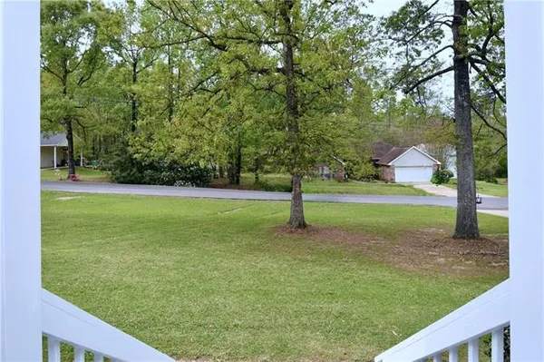 $349,999 | 106 Woodcreek Loop, Pineville, LA 71360