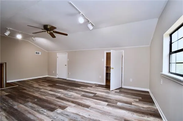 $349,999 | 106 Woodcreek Loop, Pineville, LA 71360