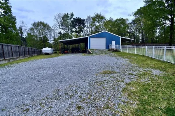 $349,999 | 106 Woodcreek Loop, Pineville, LA 71360