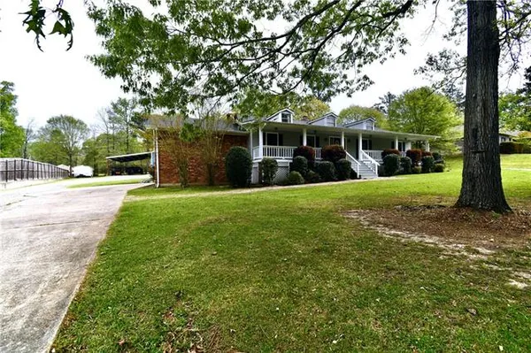 $349,999 | 106 Woodcreek Loop, Pineville, LA 71360