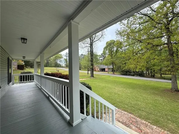 $349,999 | 106 Woodcreek Loop, Pineville, LA 71360