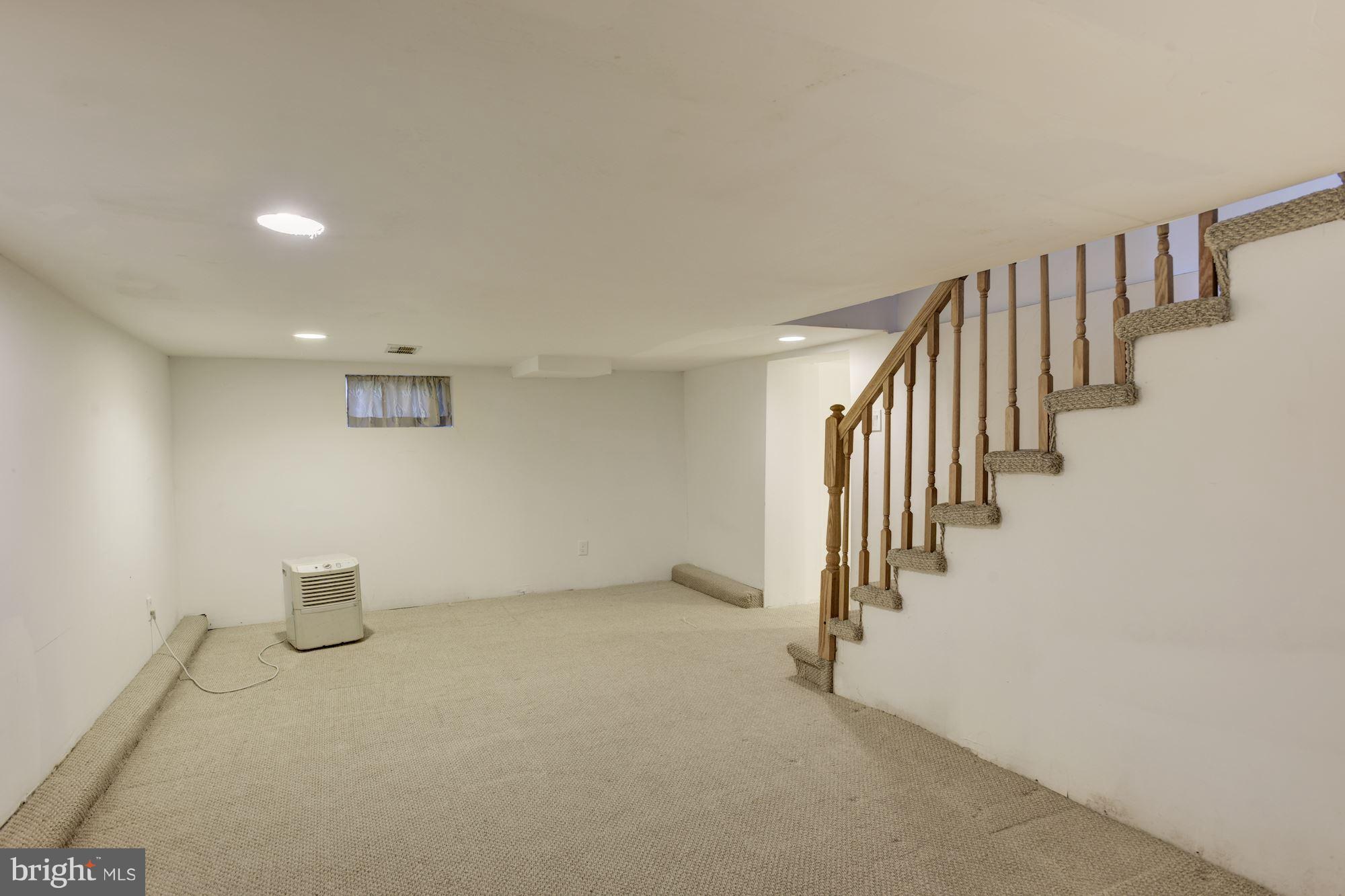 5207 Overcrest Road Baltimore, MD 21207 - Photo 22 of 27 Basement