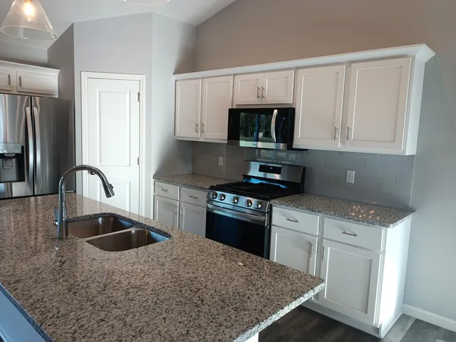 $429,900 | 1104 2nd Street Southwest, Delano, MN 55328