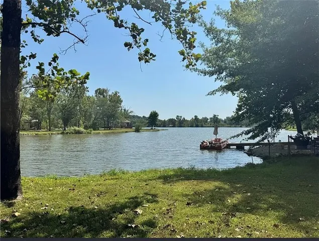 $149,999 | 25609 South Lake Annette Drive, Freeman, MO 64746