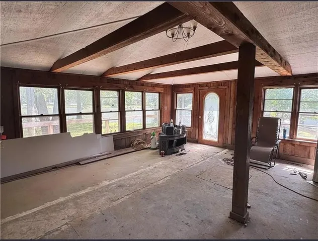 $149,999 | 25609 South Lake Annette Drive, Freeman, MO 64746