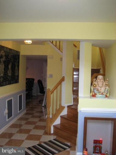 3012 Spice Bush Road Laurel, MD 20724 - Photo 7 of 29 Entrance / Foyer