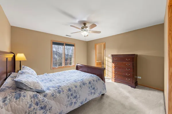 $724,000 | 12198 Oxford Court, Lemont, IL 60439