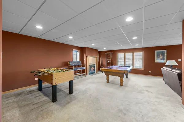 $724,000 | 12198 Oxford Court, Lemont, IL 60439