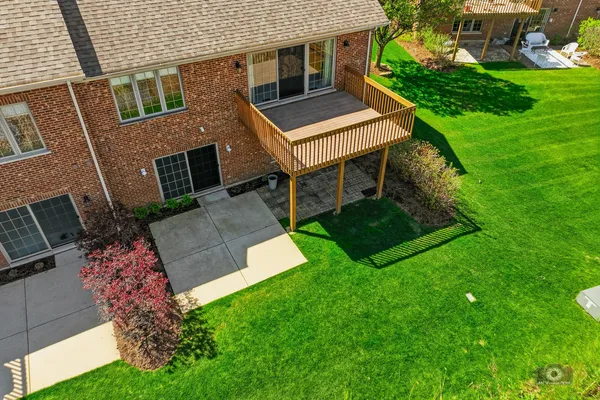 $724,000 | 12198 Oxford Court, Lemont, IL 60439