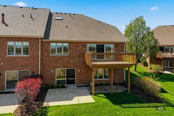 $724,000 | 12198 Oxford Court, Lemont, IL 60439