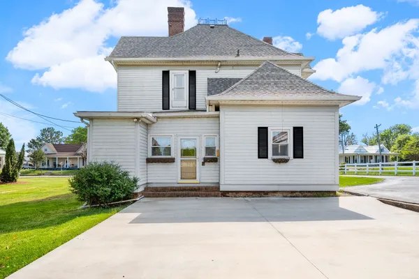 $339,900 | 428 North Main Street, Trenton, KY 42286