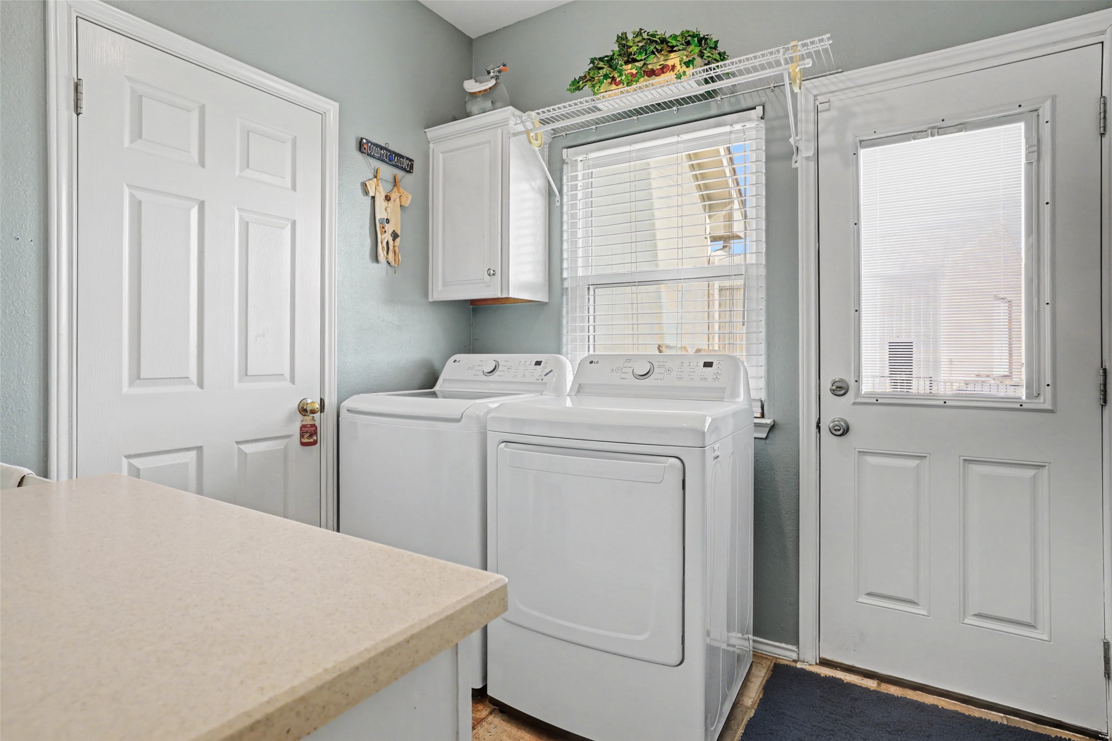 1950 County Road 245 Georgetown, TX 78633 - Photo 17 of 39 Spacious laundry room