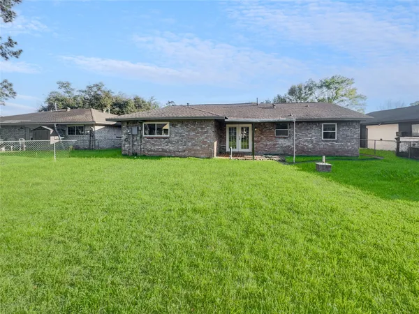 $1,800 | 5111 Seymour Drive, Houston, TX 77032