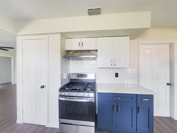 $1,800 | 5111 Seymour Drive, Houston, TX 77032