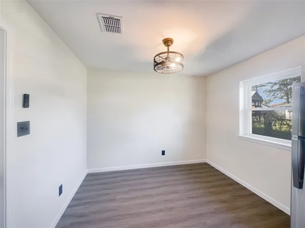 $1,800 | 5111 Seymour Drive, Houston, TX 77032