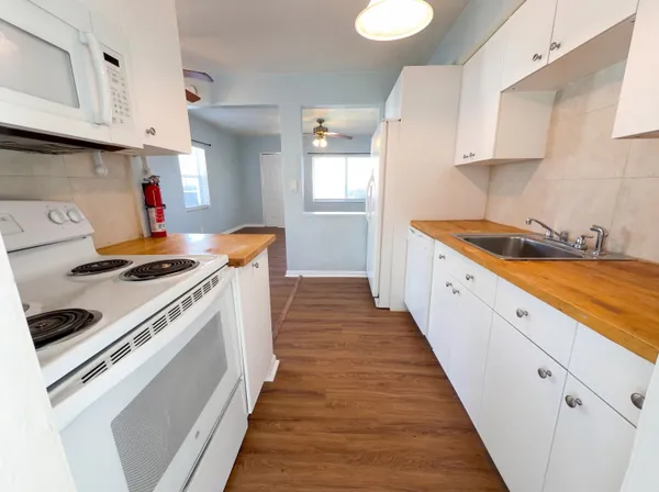 $388,000 | 2226 Arthur Street, Hollywood, FL 33020