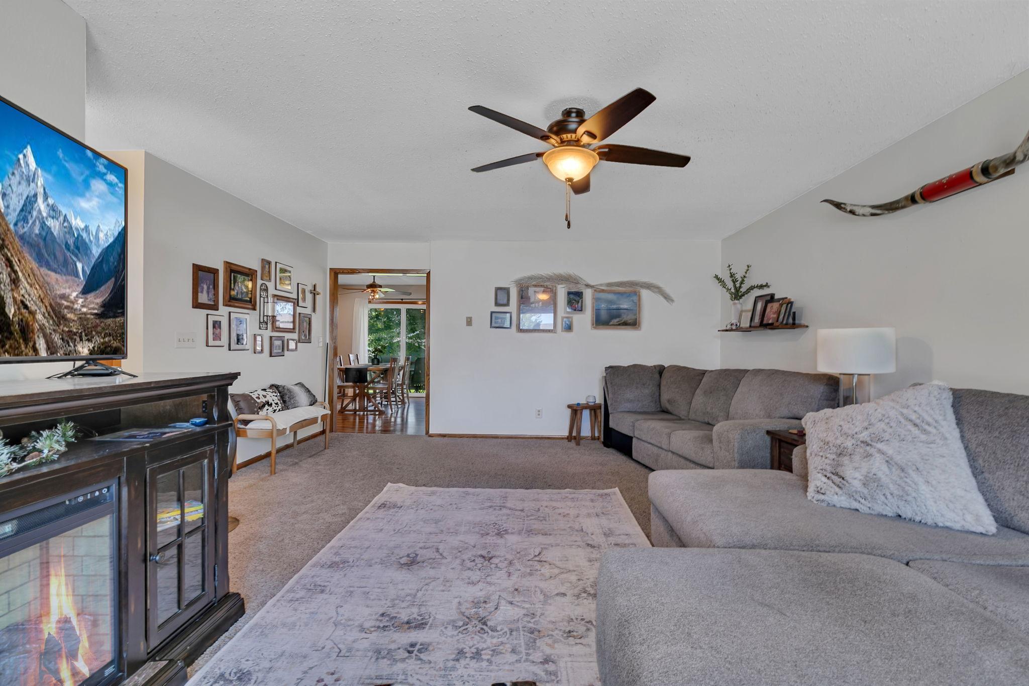 316 8th Street Southeast Freeport, MN 56331 - Photo 13 of 31