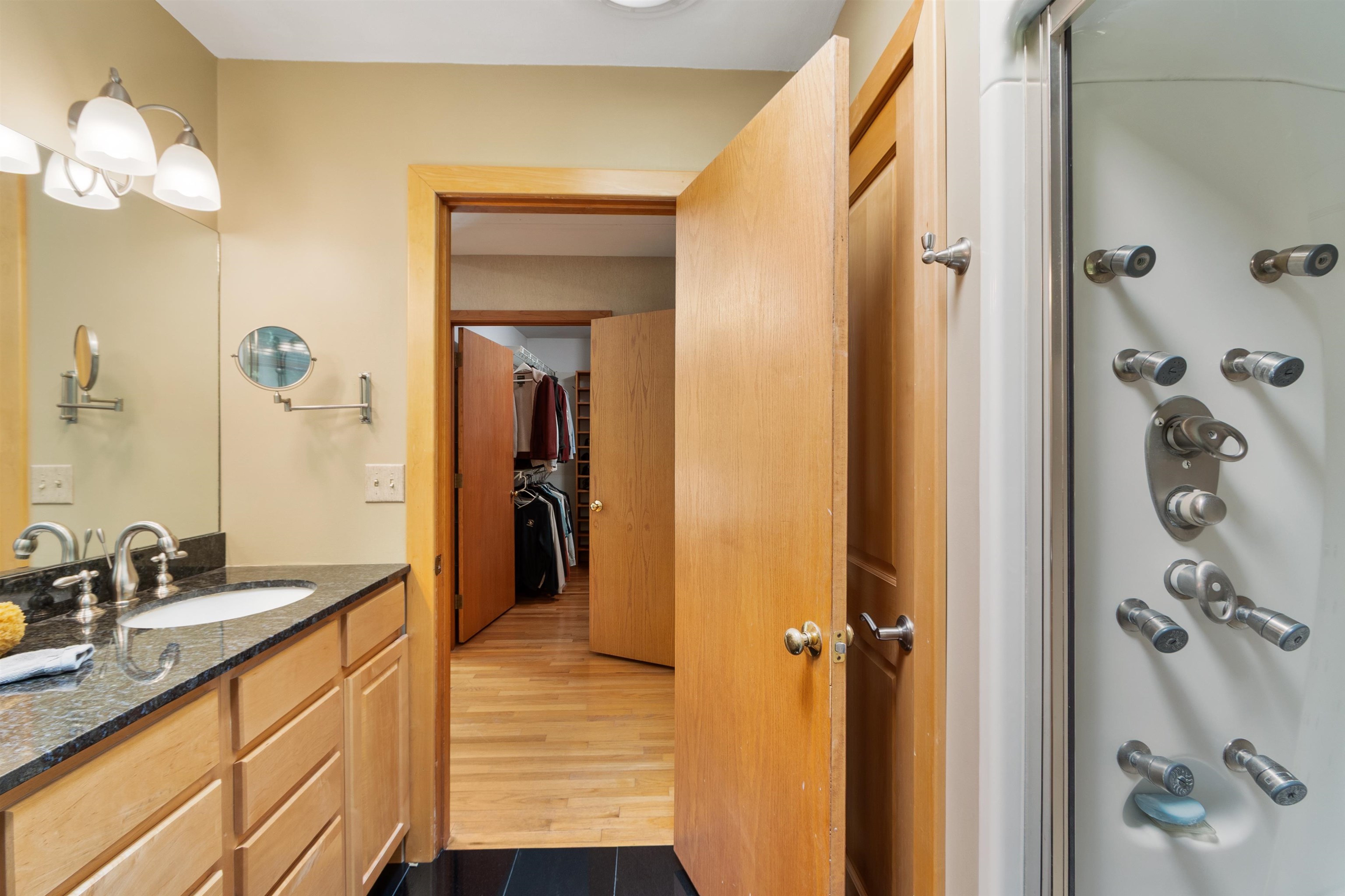 6 Weston Street Derry, NH 03038 - Photo 29 of 60