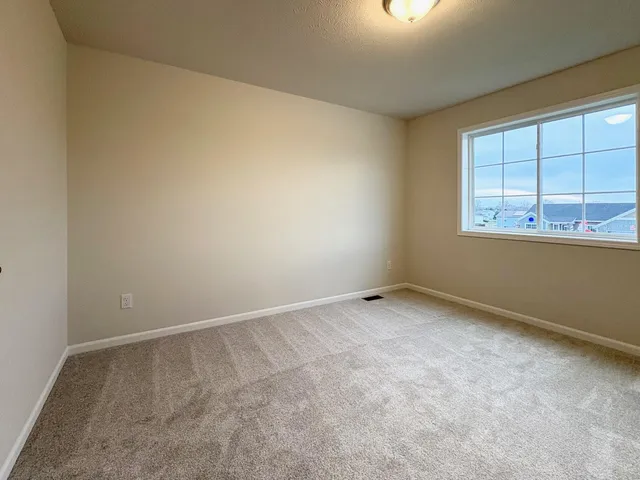 $417,500 | 4245 Butternut Drive, Wayland, MI 49348