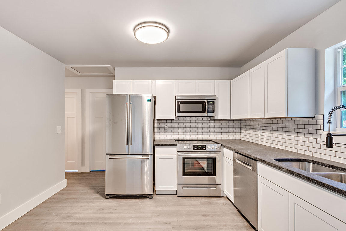 518 Temple Road Ladson, SC 29456 - Photo 10 of 26 11