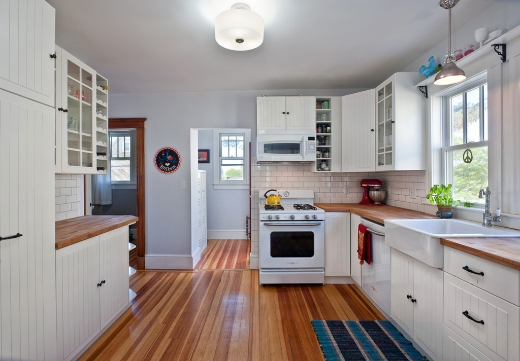 58 Greaton Road Boston, MA 02132 - Photo 9 of 23 Gallery Image 9