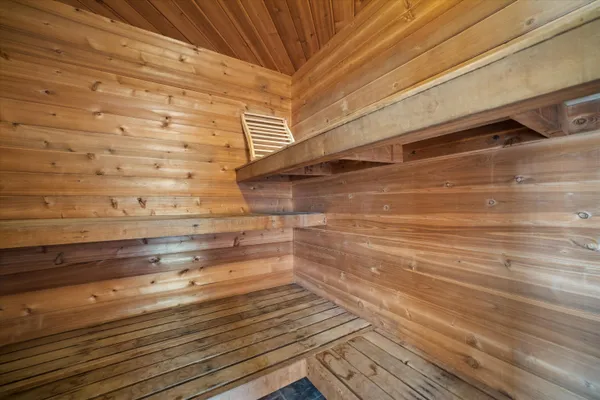 $1,074,900 | 7165 Townline Road, Addison, WI 53090