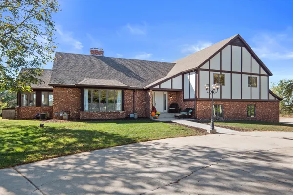 $1,074,900 | 7165 Townline Road, Addison, WI 53090