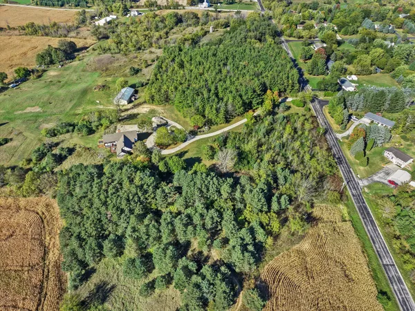 $1,074,900 | 7165 Townline Road, Addison, WI 53090