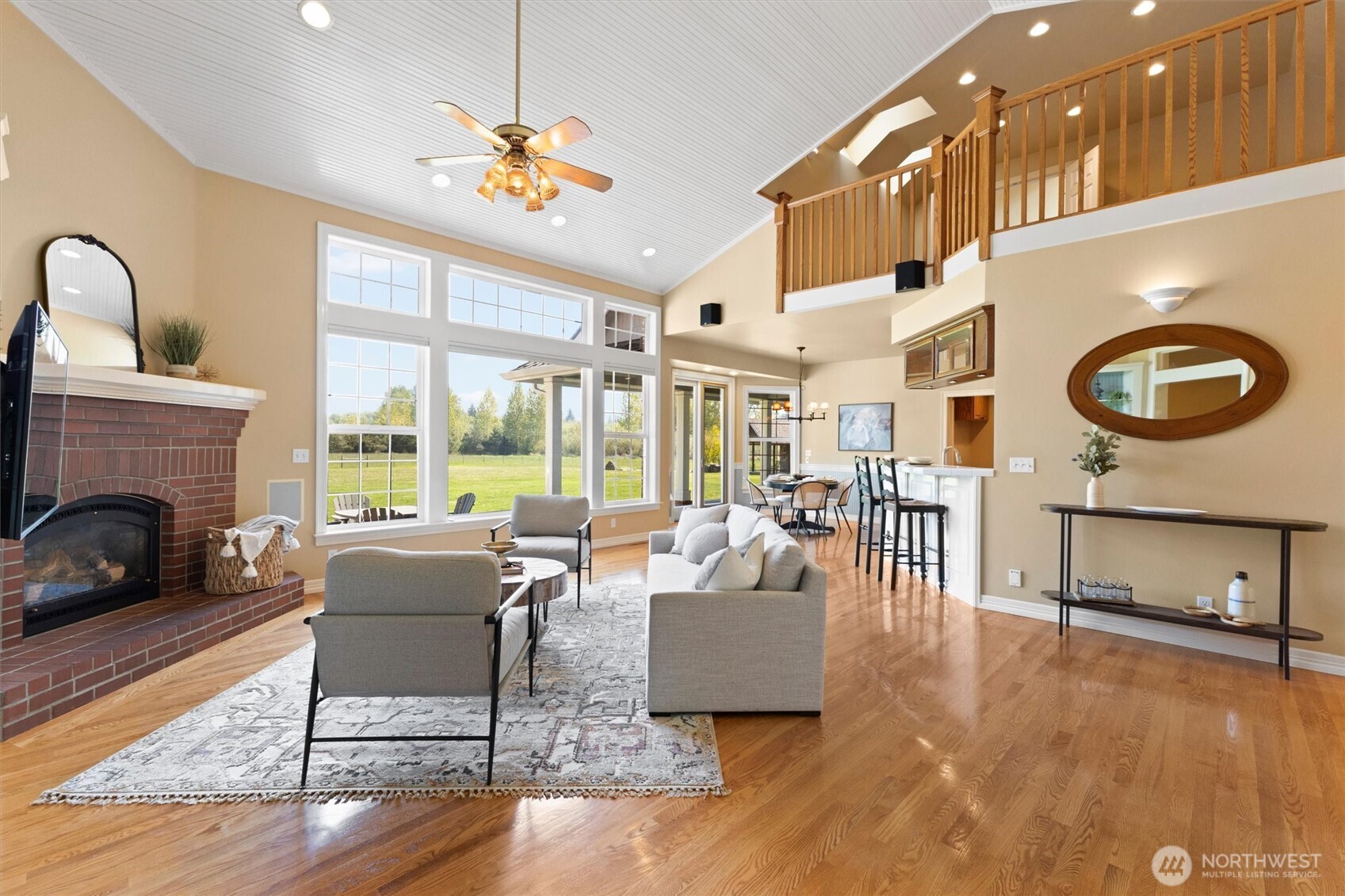 929 East Hemmi Road Bellingham, WA 98226 - Photo 4 of 40
