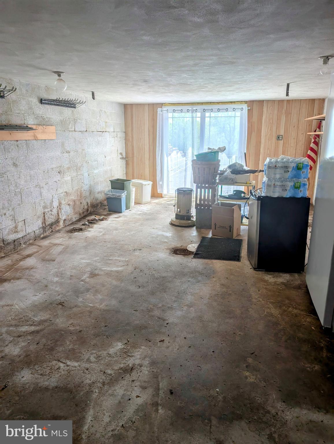 12706 High Point Road Felton, PA 17322 - Photo 17 of 56 a room with granite countertop lots of counter top space
